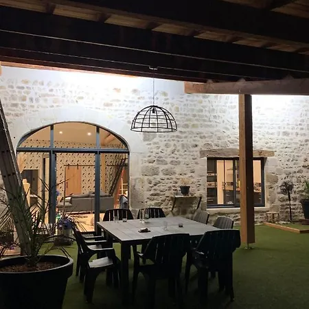 L'atelier De Lulu Nyaraló Bort-l'Étang